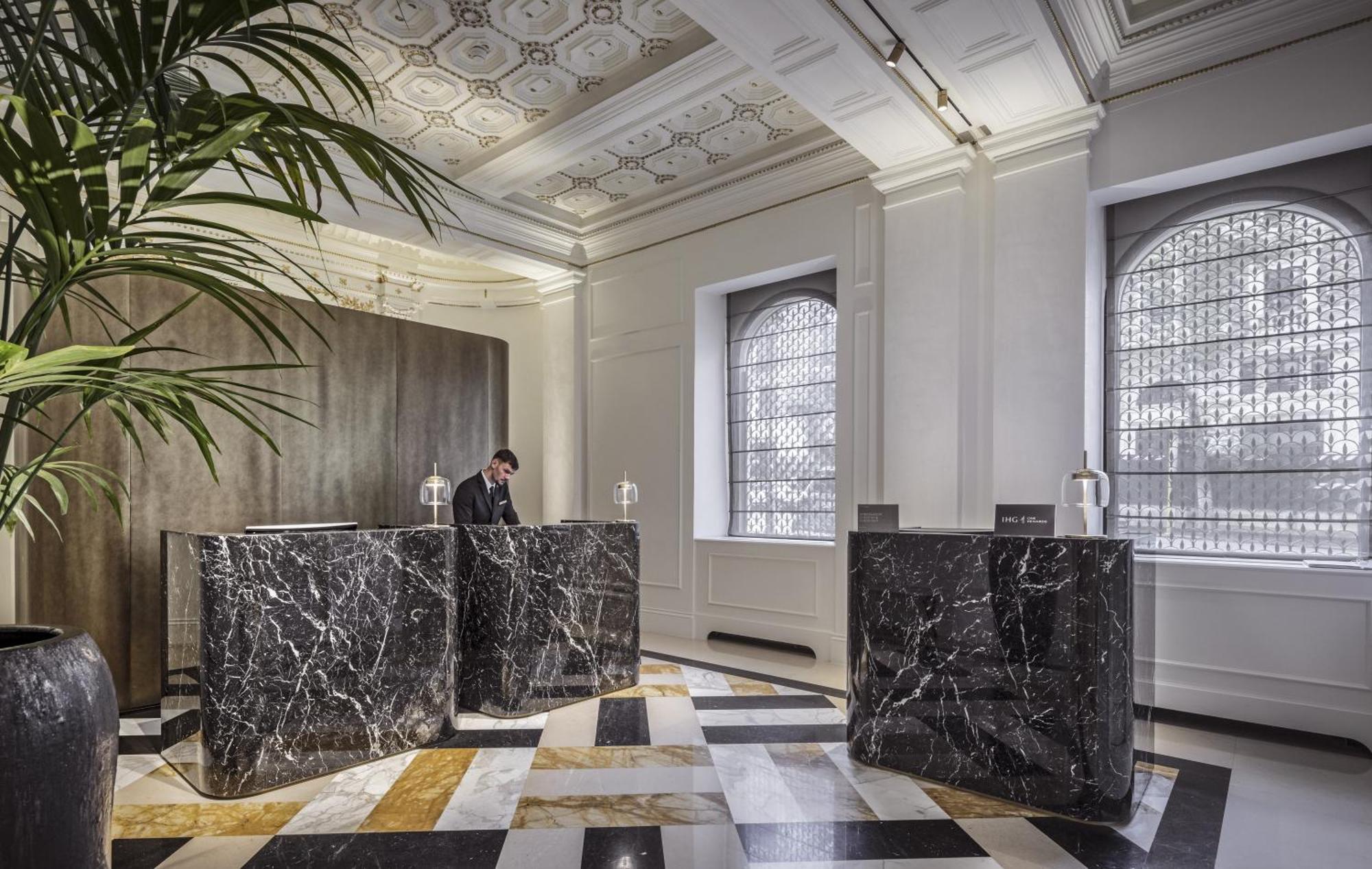 InterContinental Rome Ambasciatori Palace, an IHG Hotel Esterno foto